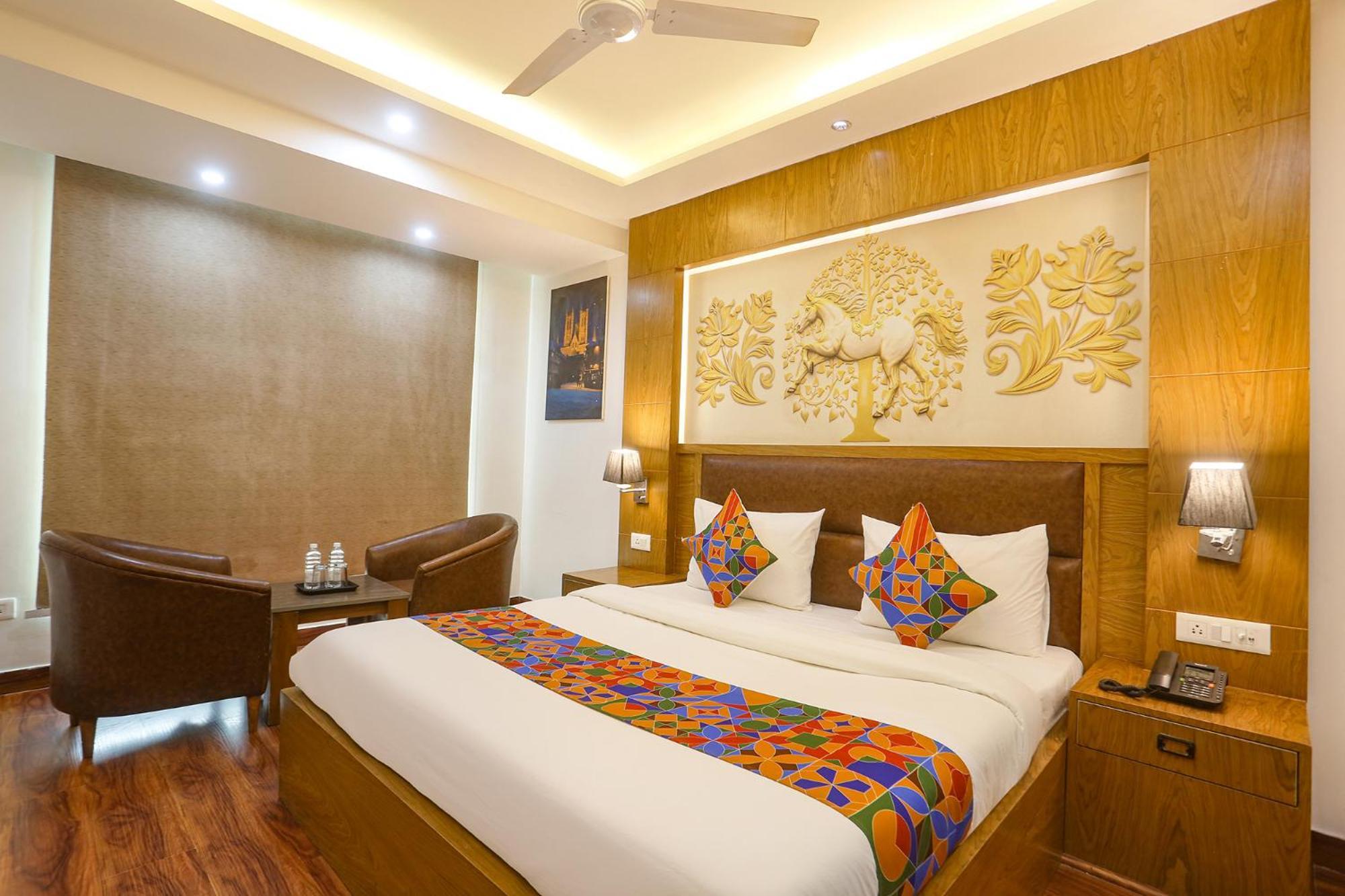 Fabhotel Prime Star 17 - Nr Yashobhoomi Convention Centre 델리 외부 사진