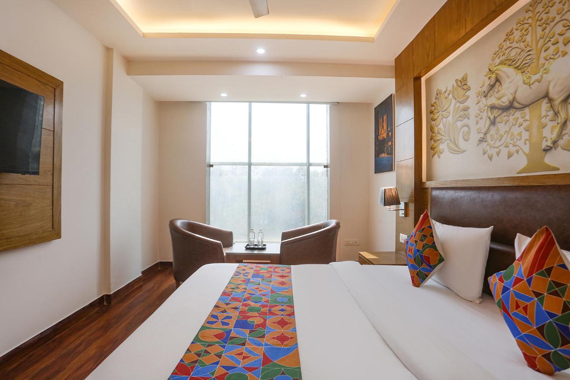 Fabhotel Prime Star 17 - Nr Yashobhoomi Convention Centre 델리 외부 사진
