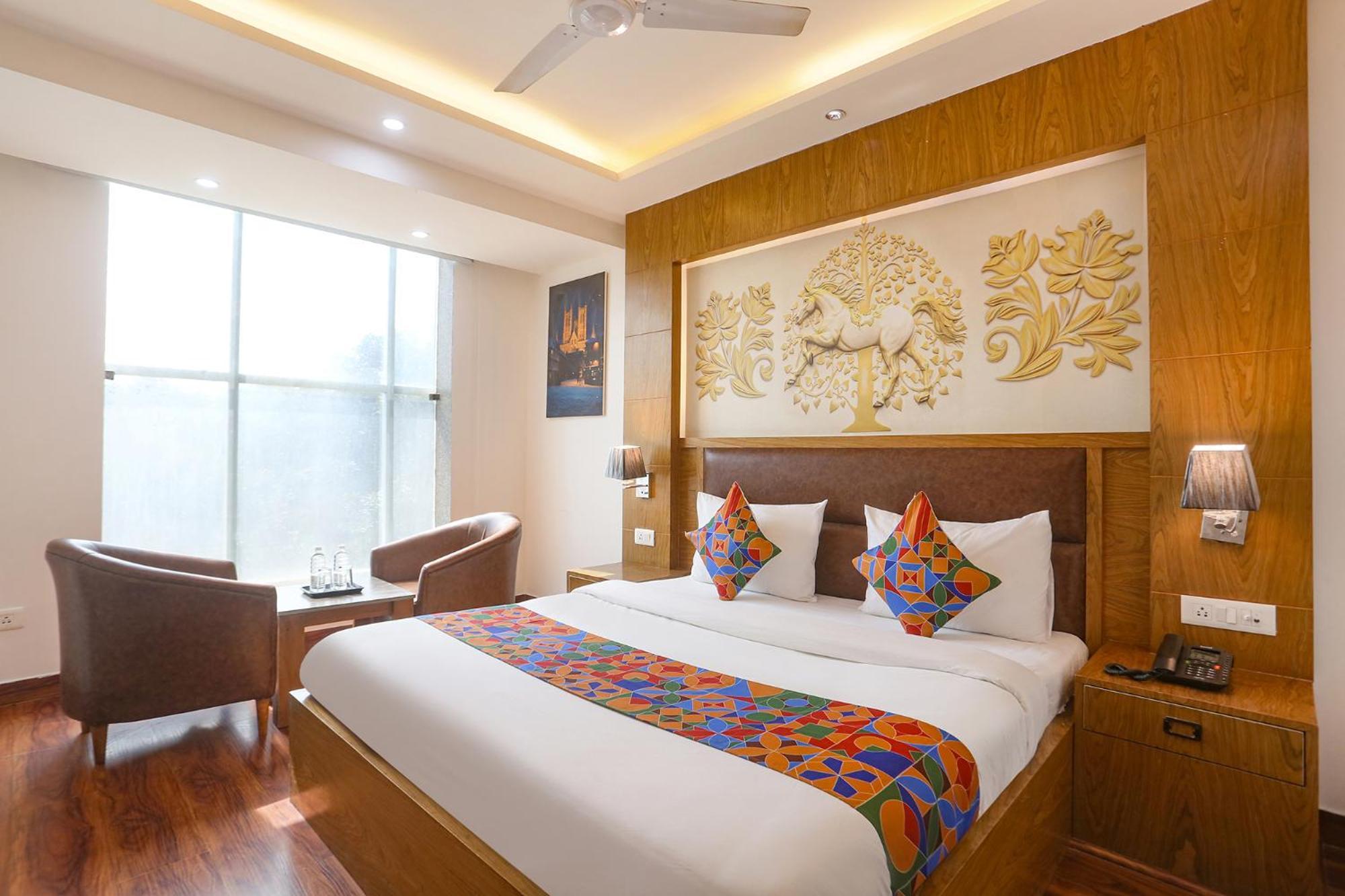 Fabhotel Prime Star 17 - Nr Yashobhoomi Convention Centre 델리 외부 사진