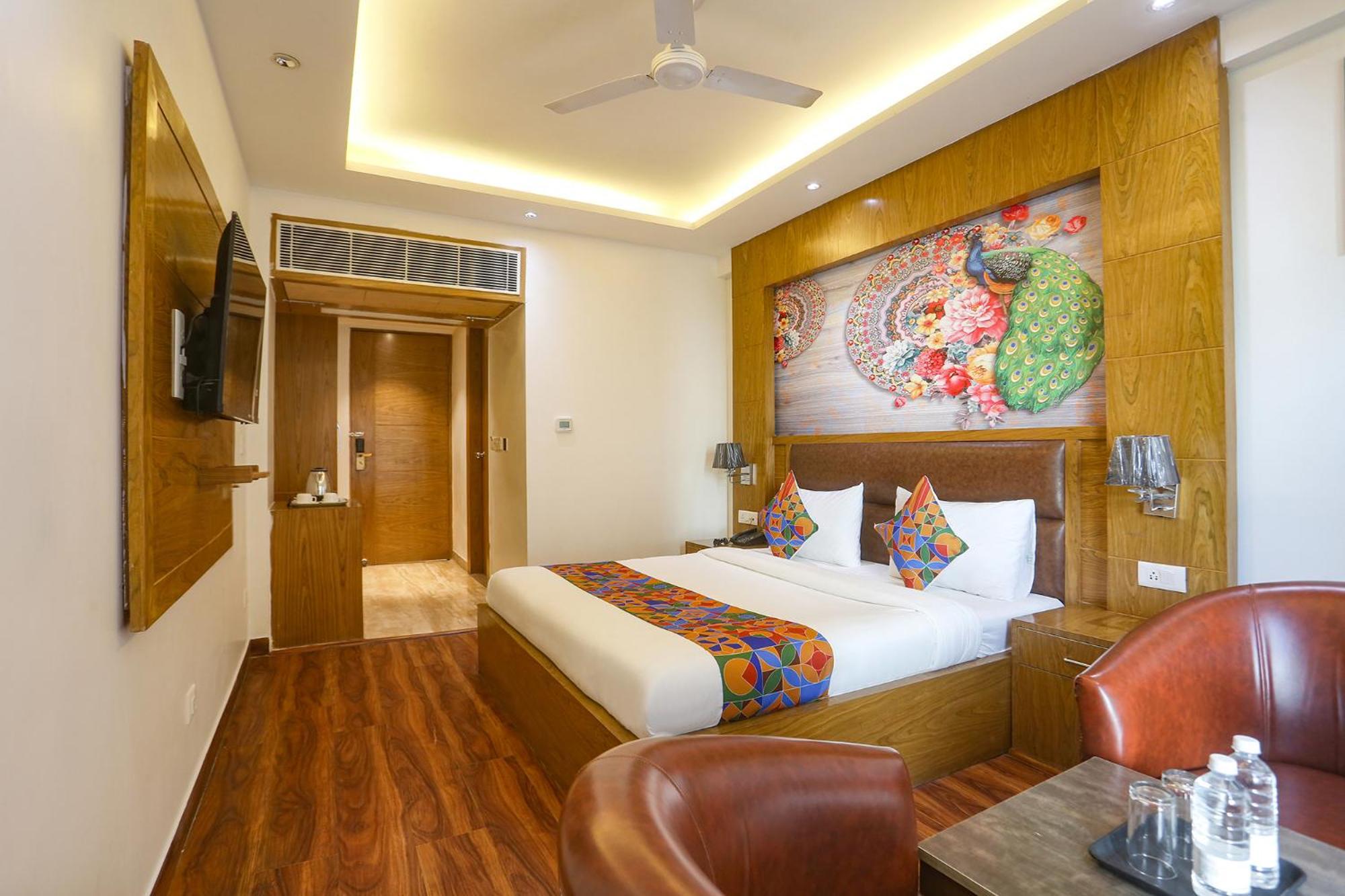 Fabhotel Prime Star 17 - Nr Yashobhoomi Convention Centre 델리 외부 사진