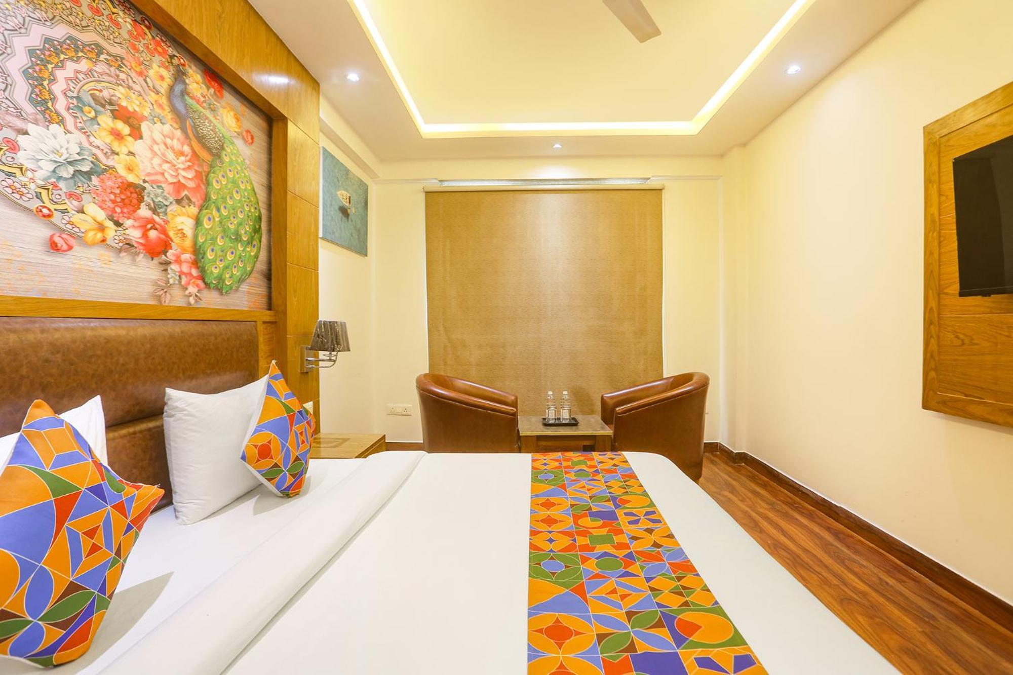 Fabhotel Prime Star 17 - Nr Yashobhoomi Convention Centre 델리 외부 사진